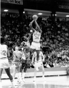 len-bias-v-michael-jordan-web